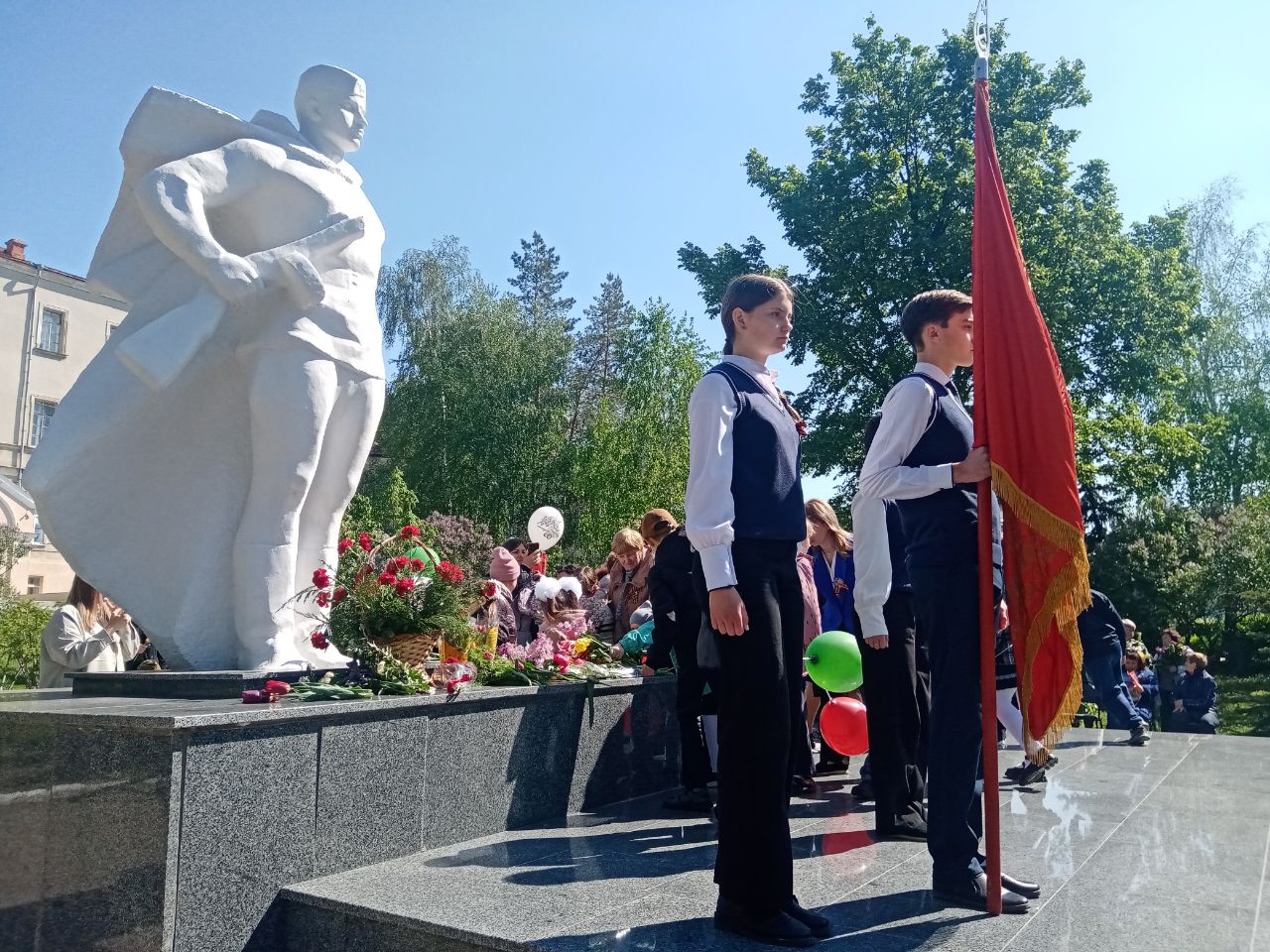 Дорогами войны.